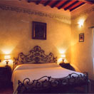 agriturismo con piscina in toscana